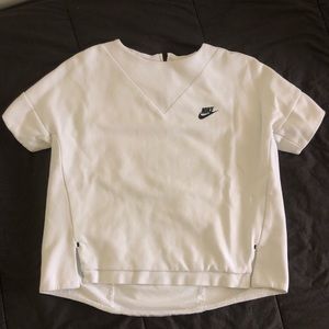 White nike top